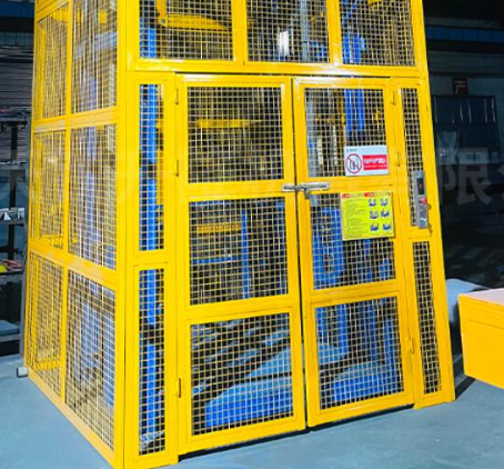 如皋货梯可以安装在室外吗